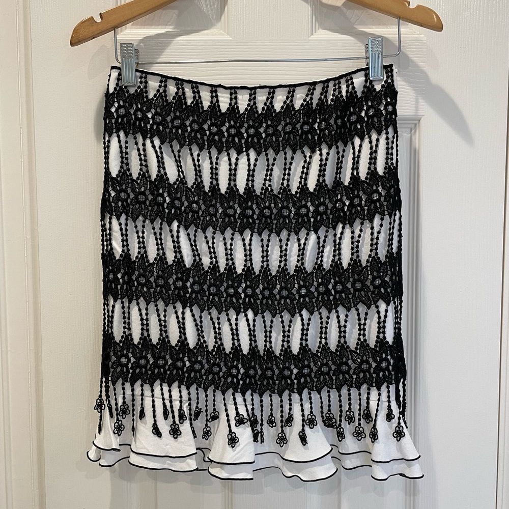 Lace mini skirt, Susanna Beverly Hills, crochet boho